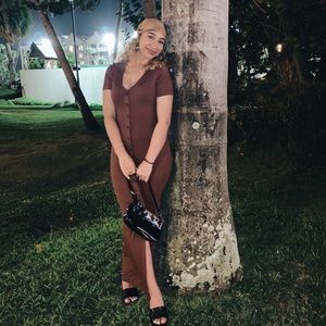 Meet your Posher, Gabriela